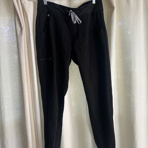 Figs black jogger scrubs (high waisted)
